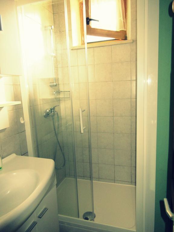 Kamp Rut Hostel Kobarid Luaran gambar
